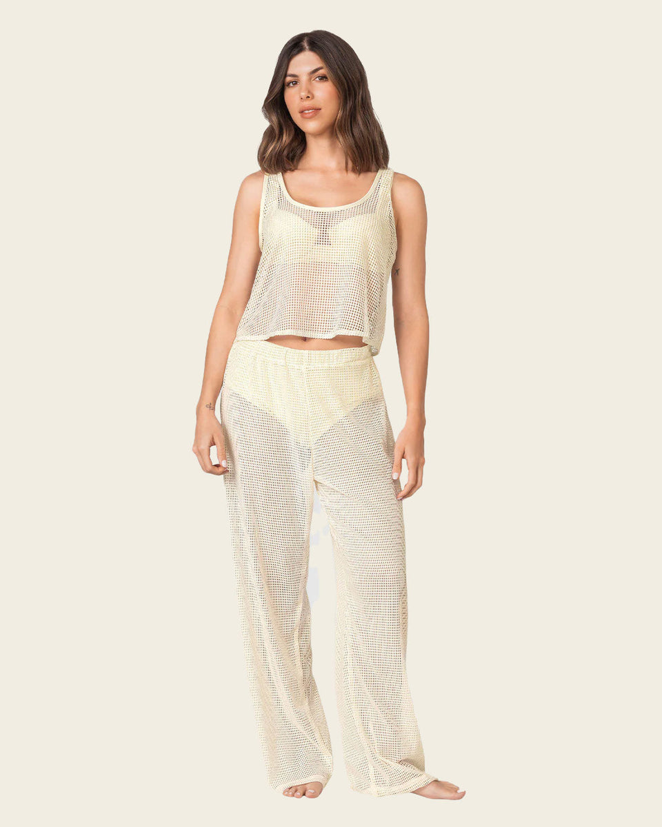 Set en malla, pantalón y camiseta